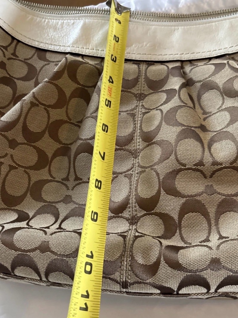 Coach Penelope Hippie Hobo Handbag Shoulder Bag F13744 Purse Khaki Putty C Logo - Picture 11 of 16